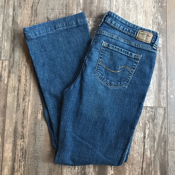 levi signature low rise bootcut jeans